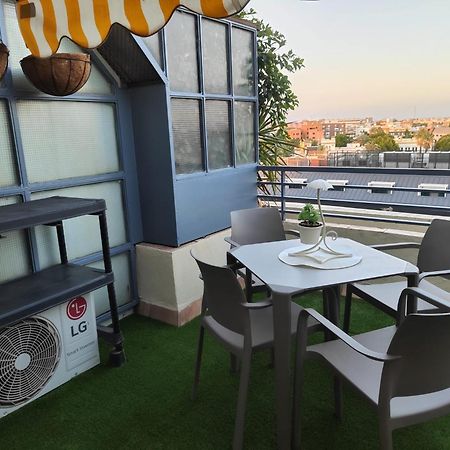 Ferienwohnung Agradable Duplex Terraza Virgen Del Rocio Sevilla Exterior foto